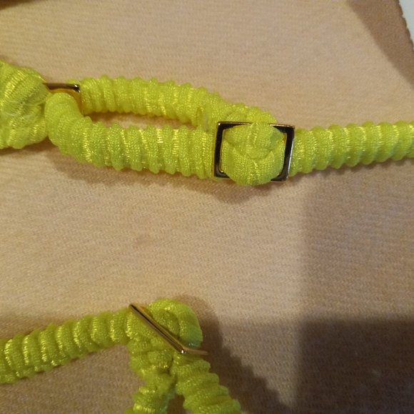 Brazilian bikini - Picture 3 of 8